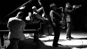 Memahami Harmoni Kesenian Musik Jazz di Indonesia